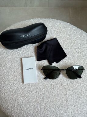 Vogue Vogue VO4179S sunglasses